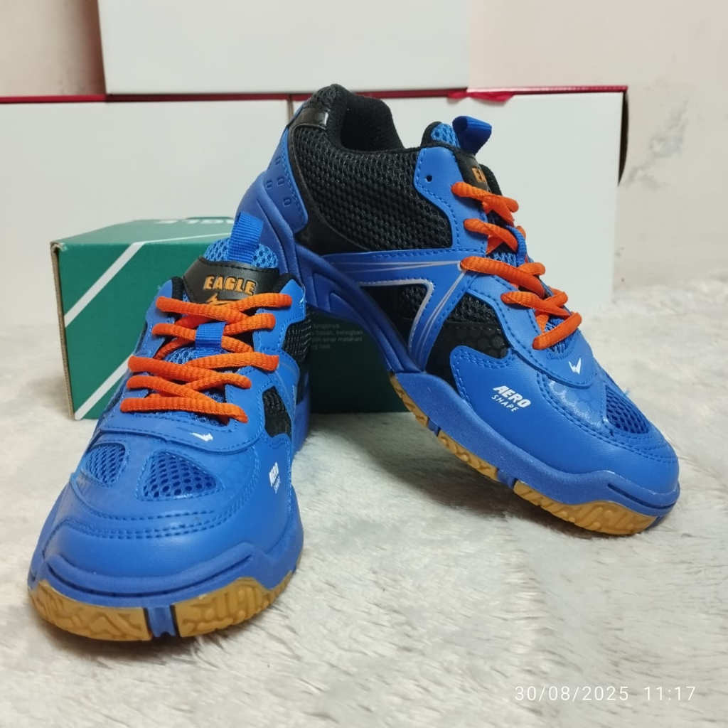 Sepatu Eagle - Sepatu Olahraga Pria dan Wanita - Sepatu Lari - Sepatu Badminton
