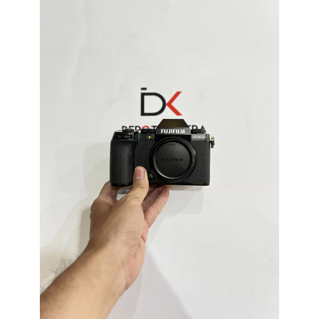 ( DEPOT KAMERA ) SECOND - KAMERA FUJIFILM X-S10 BODY ONLY