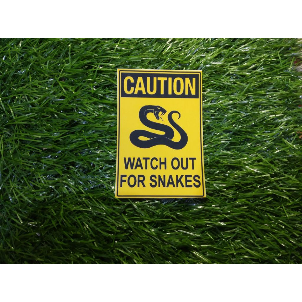 

stiker vinyl caution. snakes