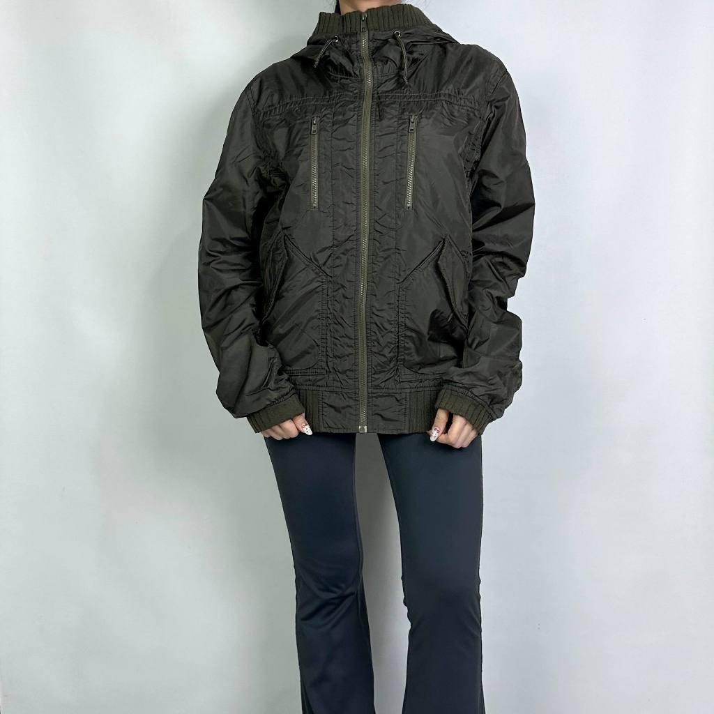 jaket wanita Alpha industries size M (seperti baru) 100% original 300825A