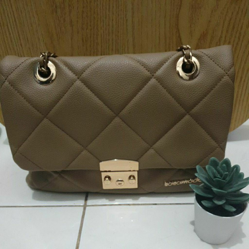 Tas Pesta ( preloved )