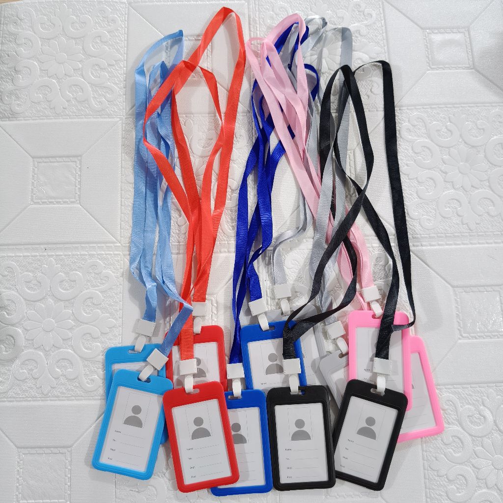 

Id card/gantungan kartu nama 1 set (tali + name tag) isi 12 set