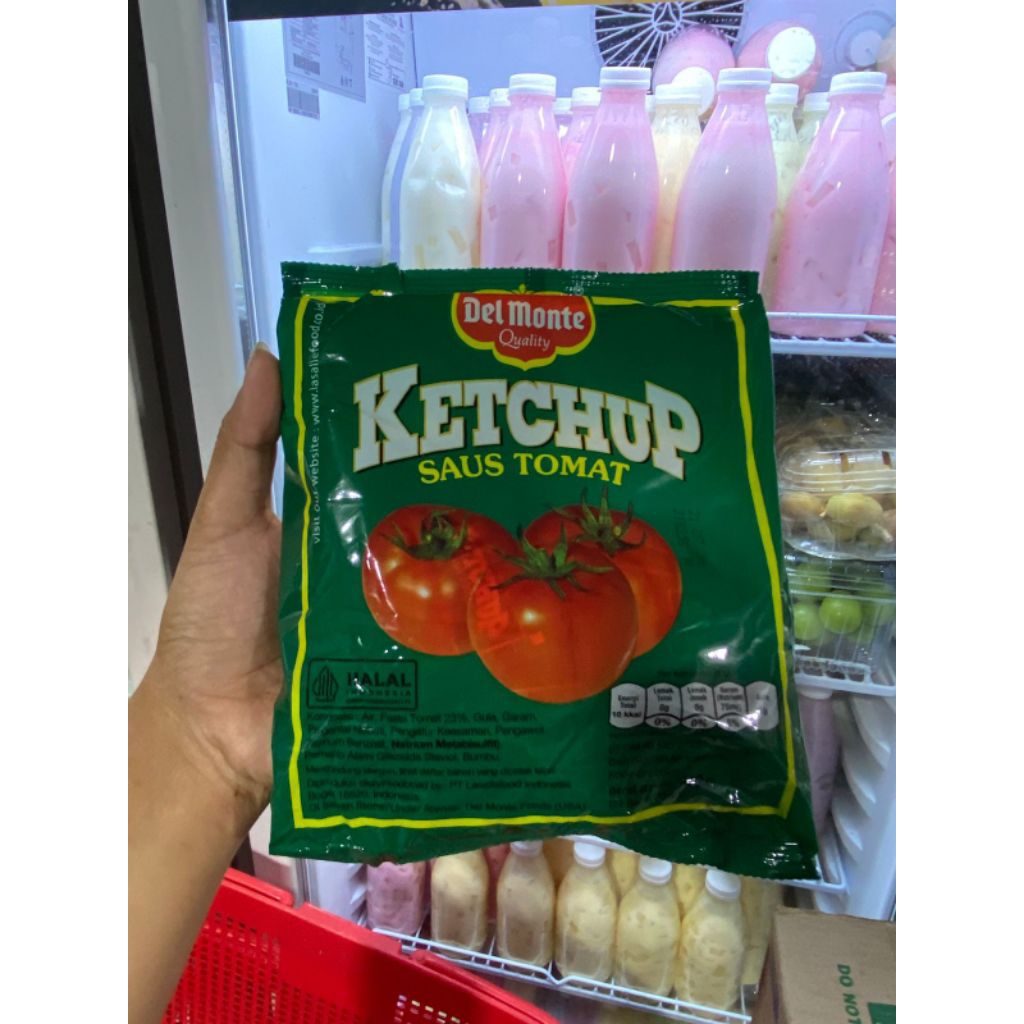 

saos tomat sachet delmonte