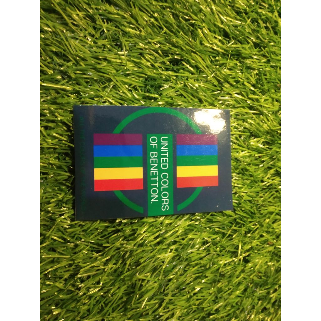 

stiker vinyl benetton