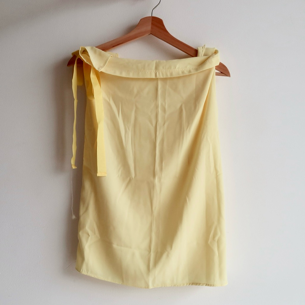 Preloved Yellow Off-Shoulder - Atasan Kuning Off Shoulder