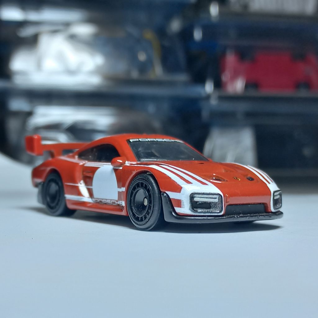 Hotwheels Premium Boulevard Porsche 935 Merah LOOSE