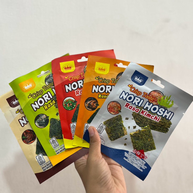 

Nori Hoshi rumput laut crispy box 5.2gr(12pcs) / original / kimchi / ayam bakar / pedas / sapi panggang.