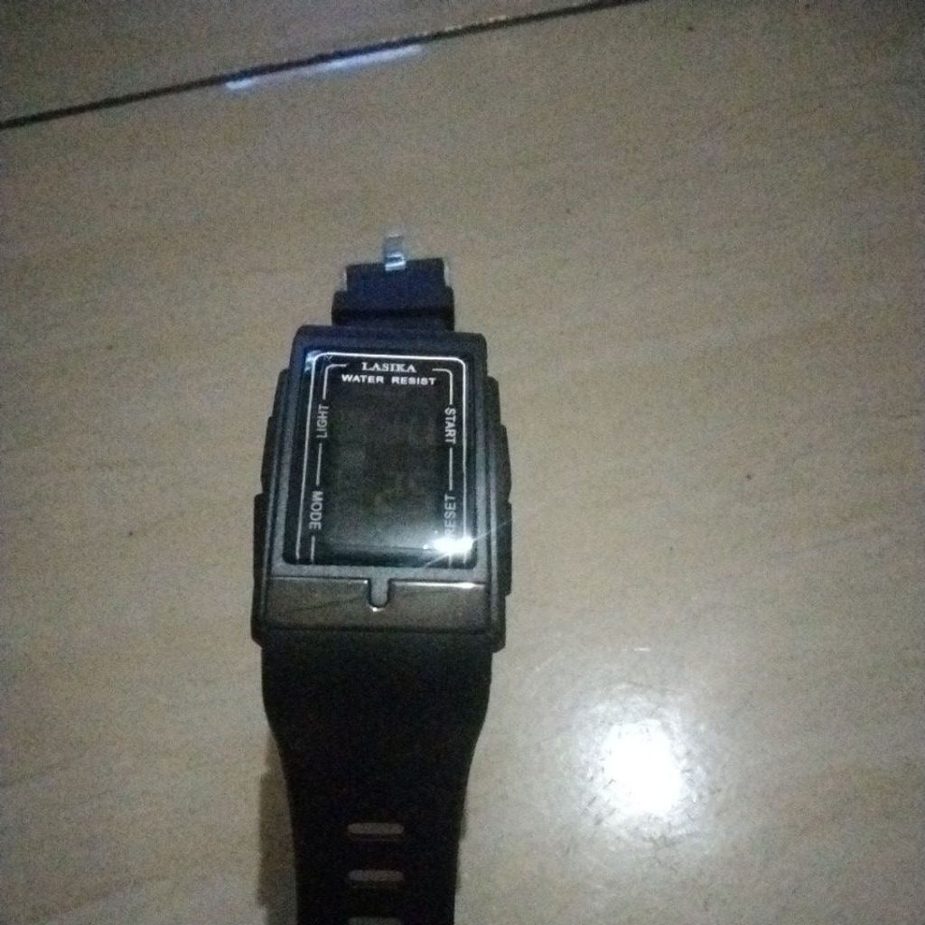 jam tangan pria lasika