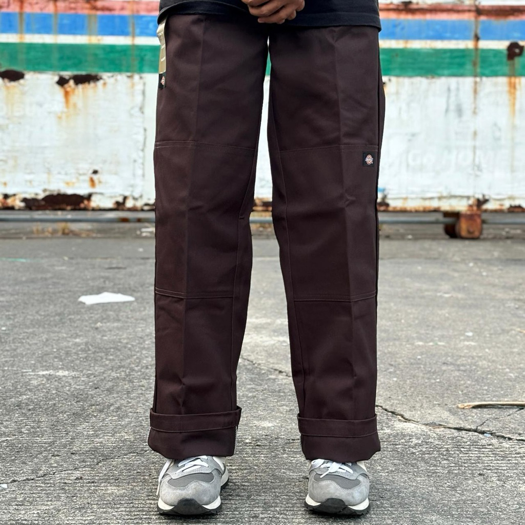 Dickies 85283 Loose Fit Double Knee Work Pants (Dark Brown)