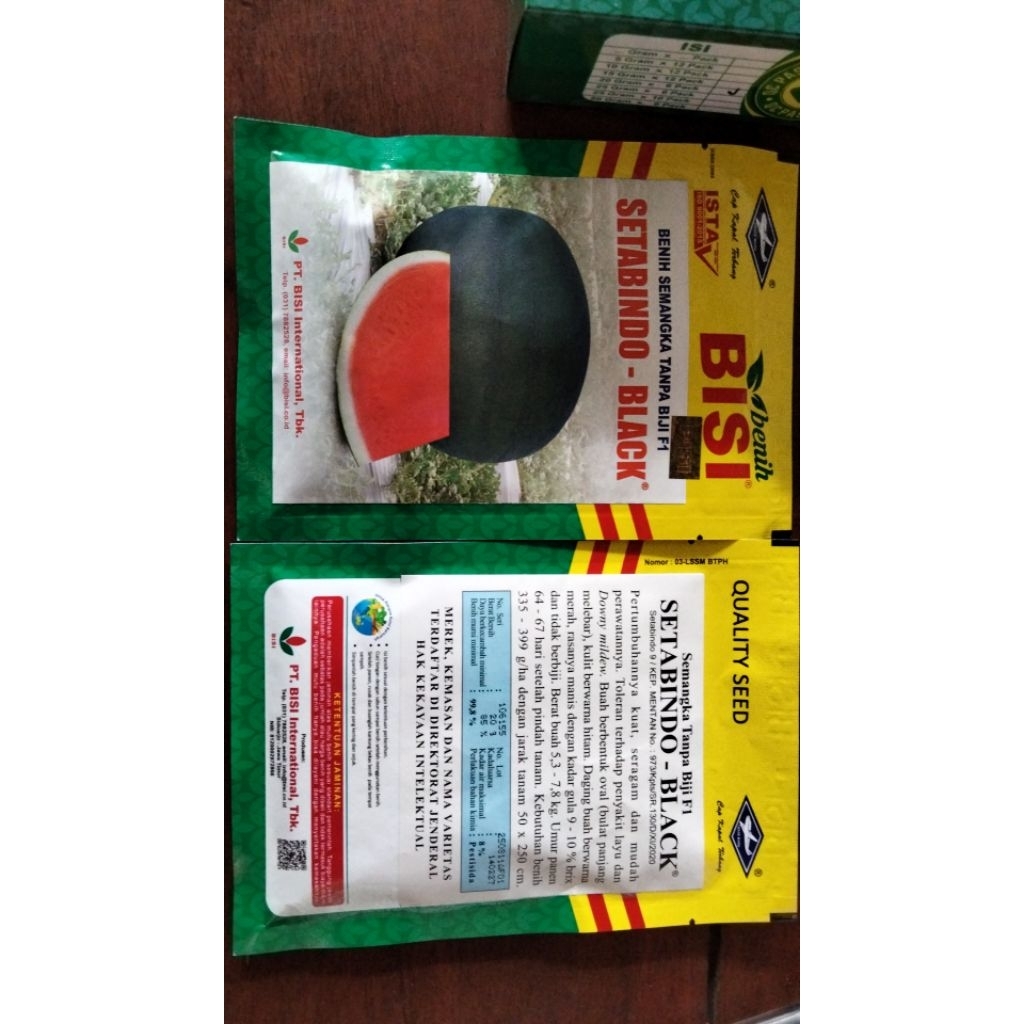 Benih semangka SETABINDO BLACK (20 gr)