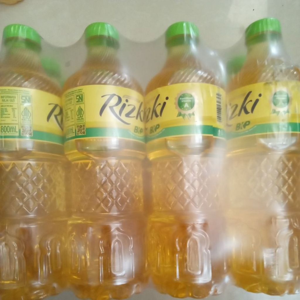 

Minyak Goreng Rizki 800 ML