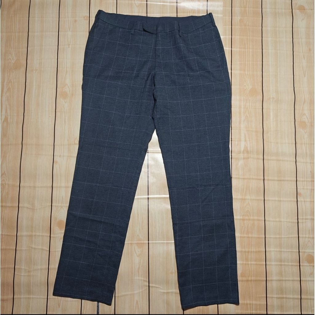 [Preloved] Celana Tartan UniQlo