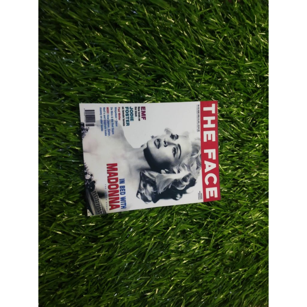 

stiker vinyl madonna