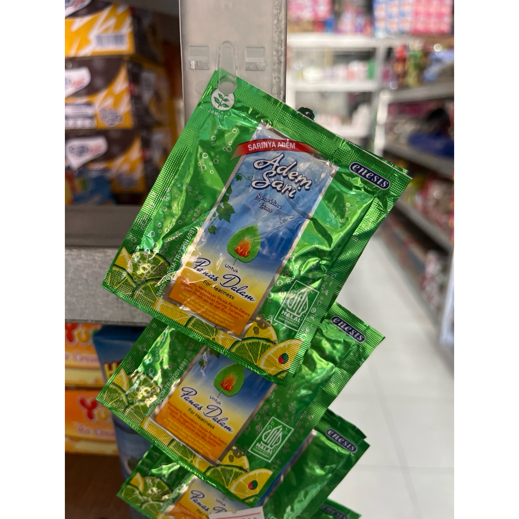 

MINUMAN PENYEGR PANAS DALAM ADEM SARI