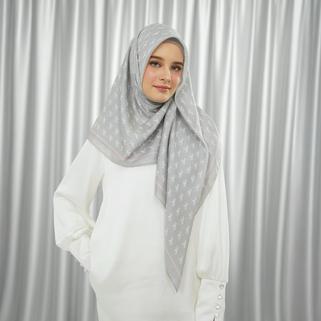 CROWNY GREY SCARF | OFFICIAL HIJAB MANDJHA IVAN GUNAWAN