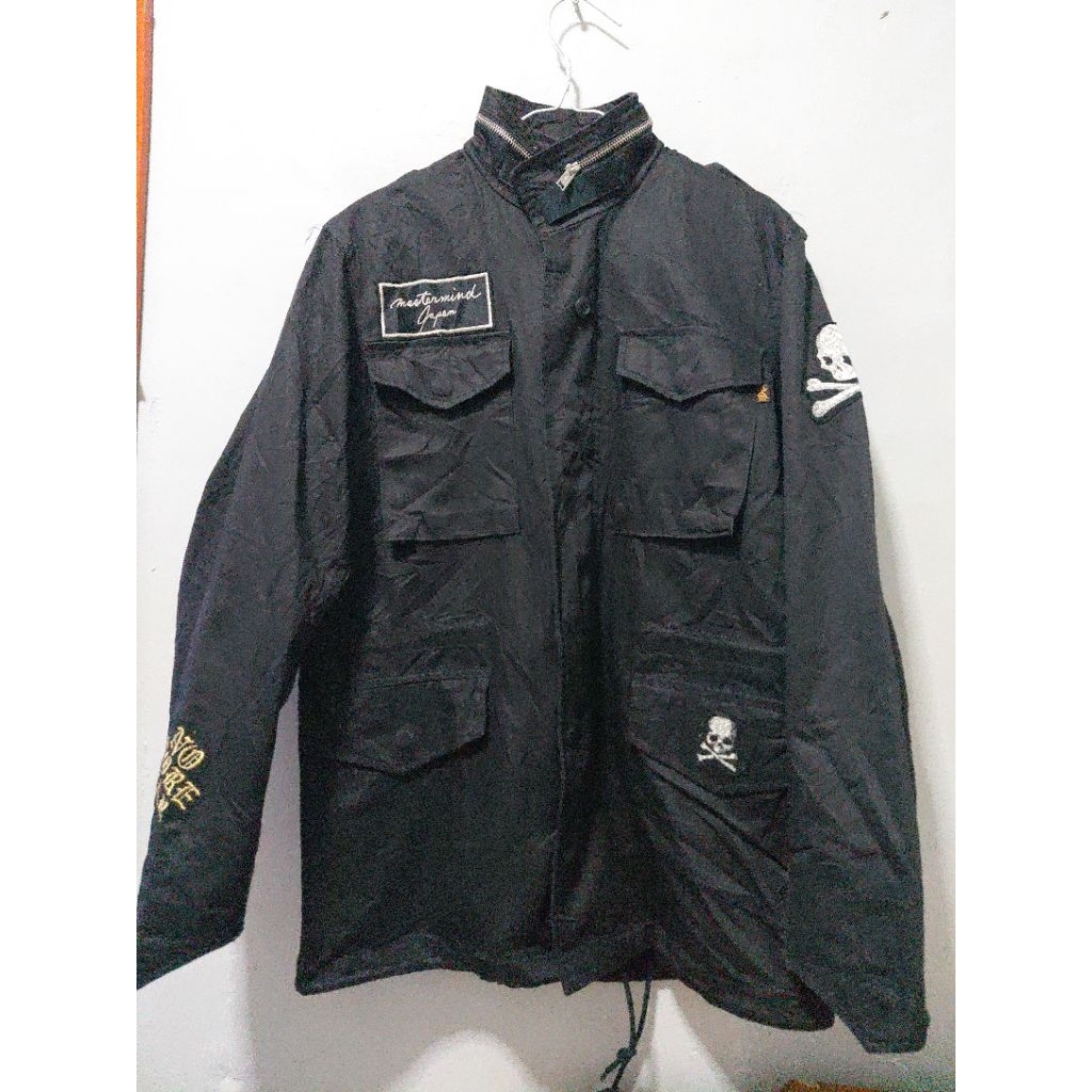 Jaket taktikal alpha industries x mastermind japan