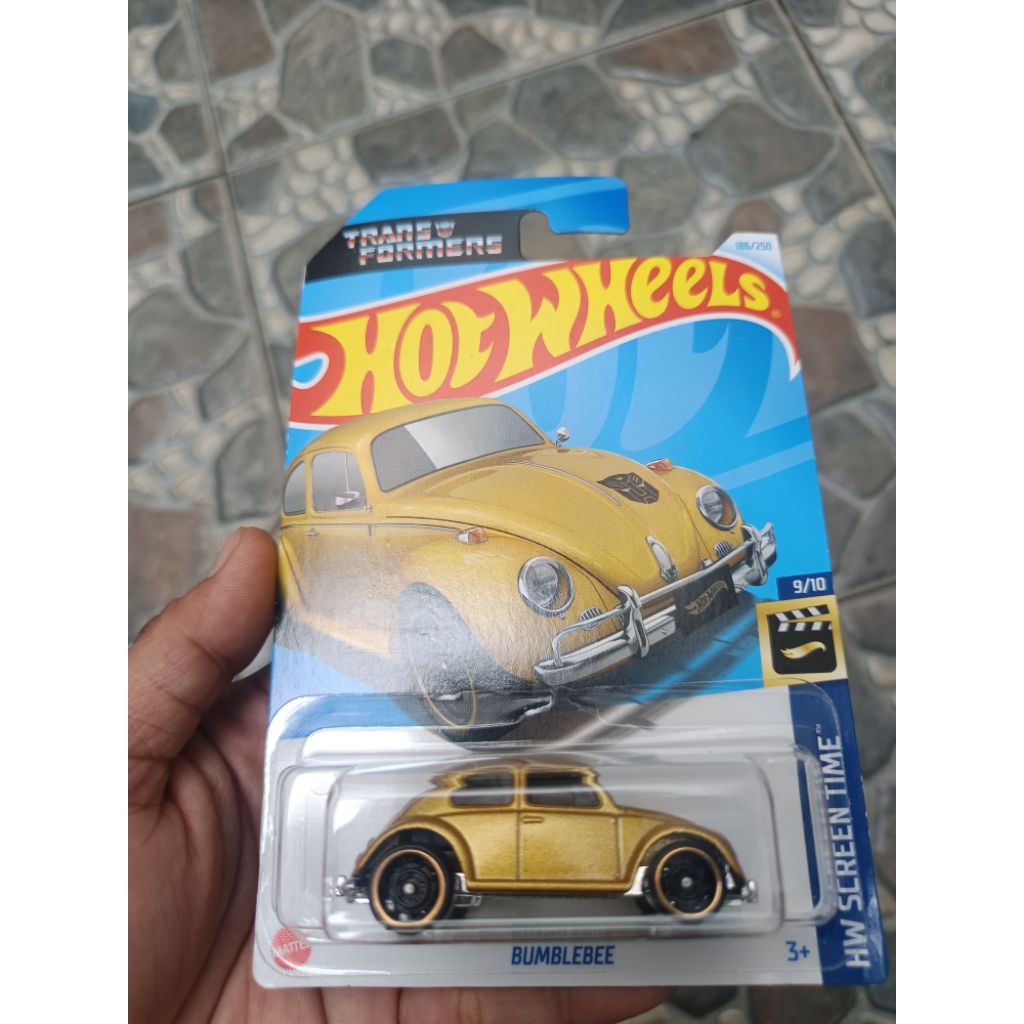 Hot Wheels Transformers Bumblebee
