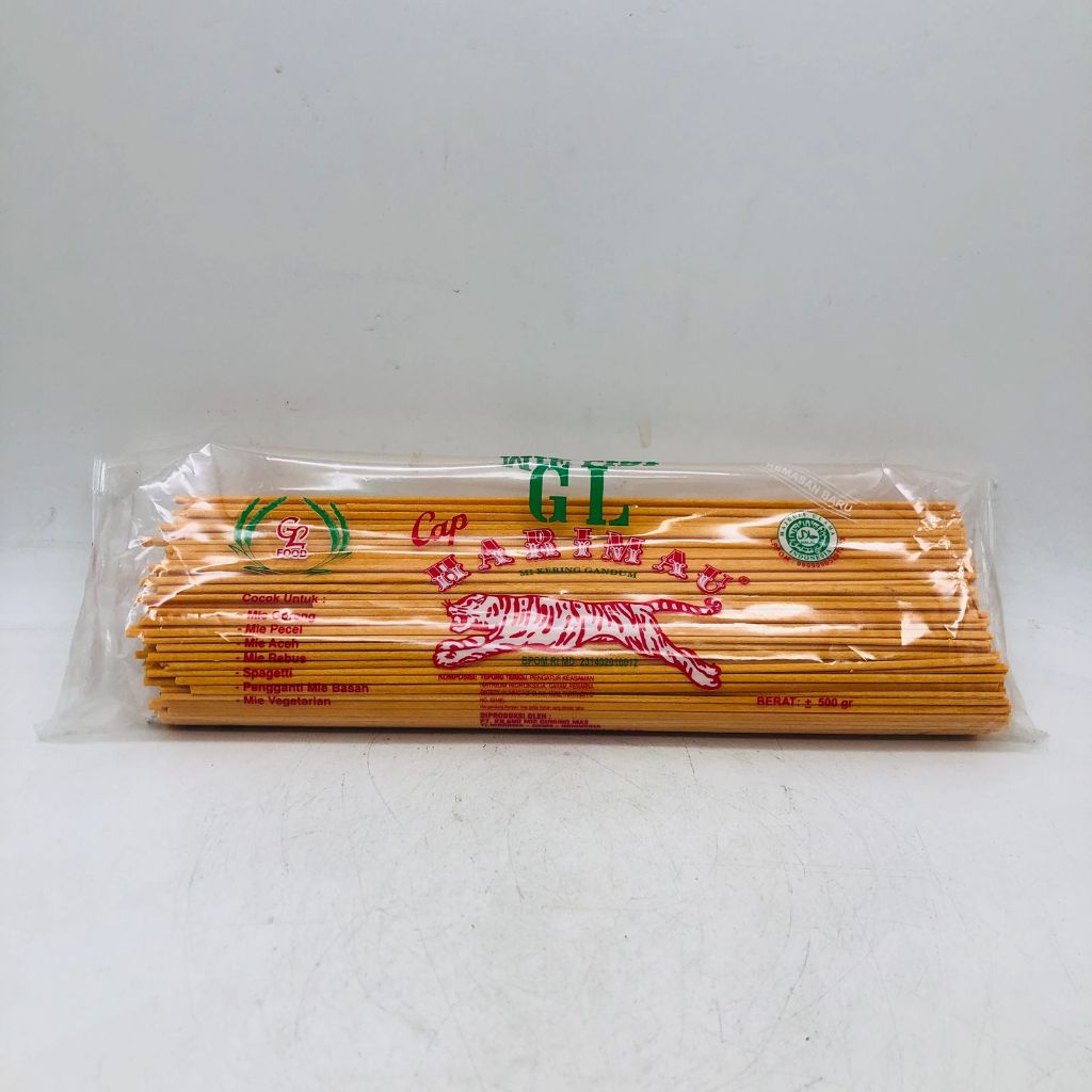 

Mie Lidi Medan / Mie Gomak Medan 500 gram / Mie Lidi Kuning Cap Harimau