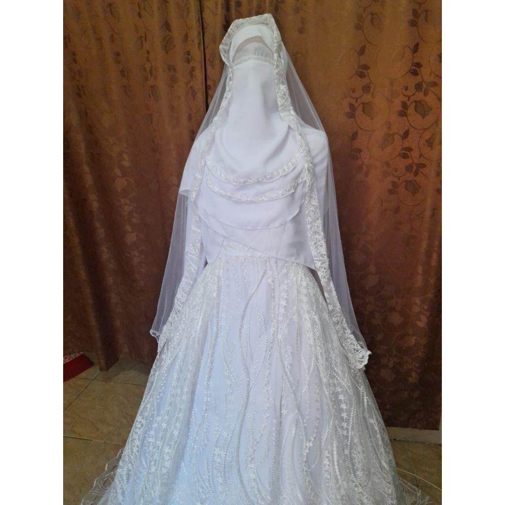 preloved gaun putih sofia