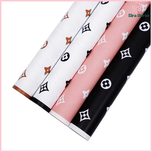 

PACK 20 Kertas Buket Bunga Flower Wrapping paper Cellophane Florist Buket KB6119