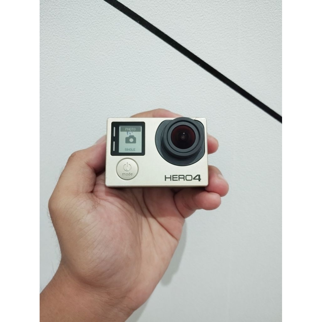 ACTION CAM GOPRO HERO 4 BLACK WIFI MULUS SIAP PAKAI