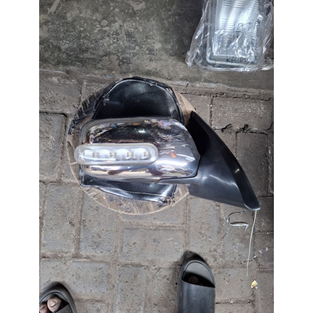 spion Avanza VVTI 2008-2011 original