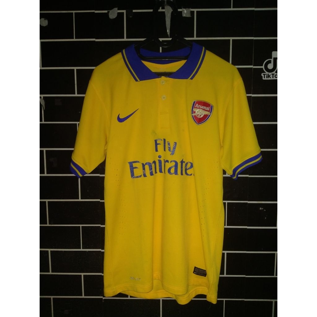 Jersey Arsenal away 2013
