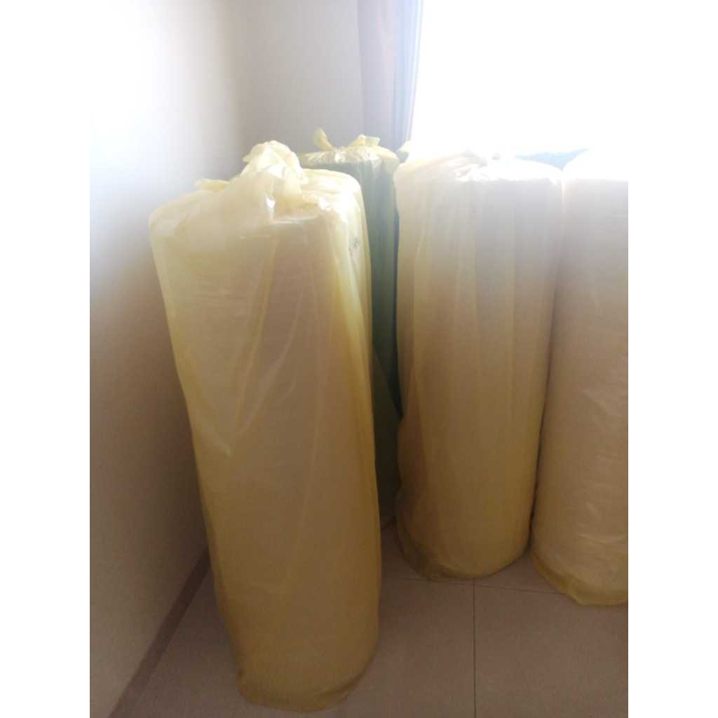 

Bubble Wrap gulung 1,2m x 50m (hitam dan bening) 2,5kg