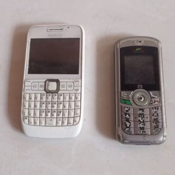 Hp Jadul Nokia E63-1 Plus Bonus Zte Bahan Kanibal Untuk Oprek
