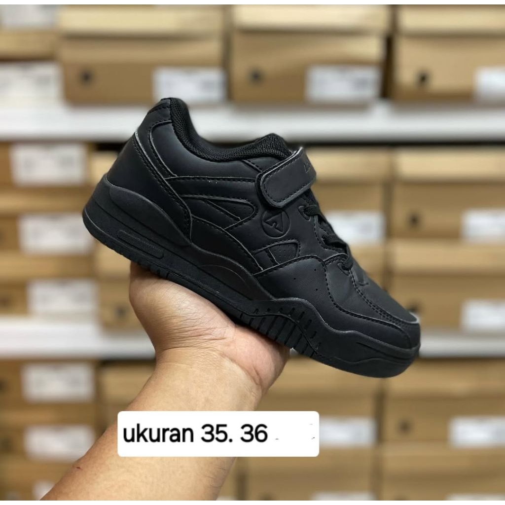 sepatu sport sekolah anak hitam polos airwalk lods full black original