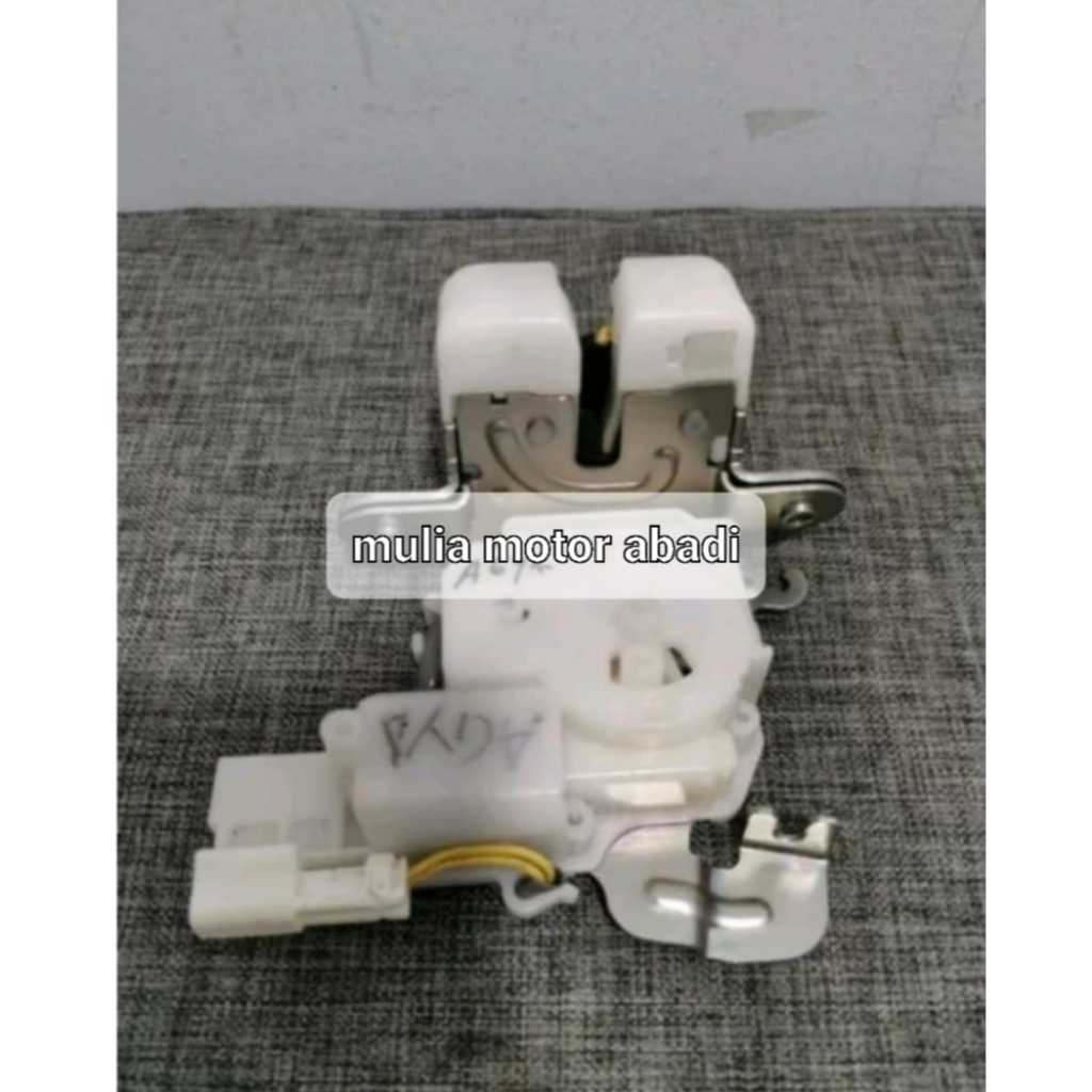 Door lock kunci bagasi agya ayla original