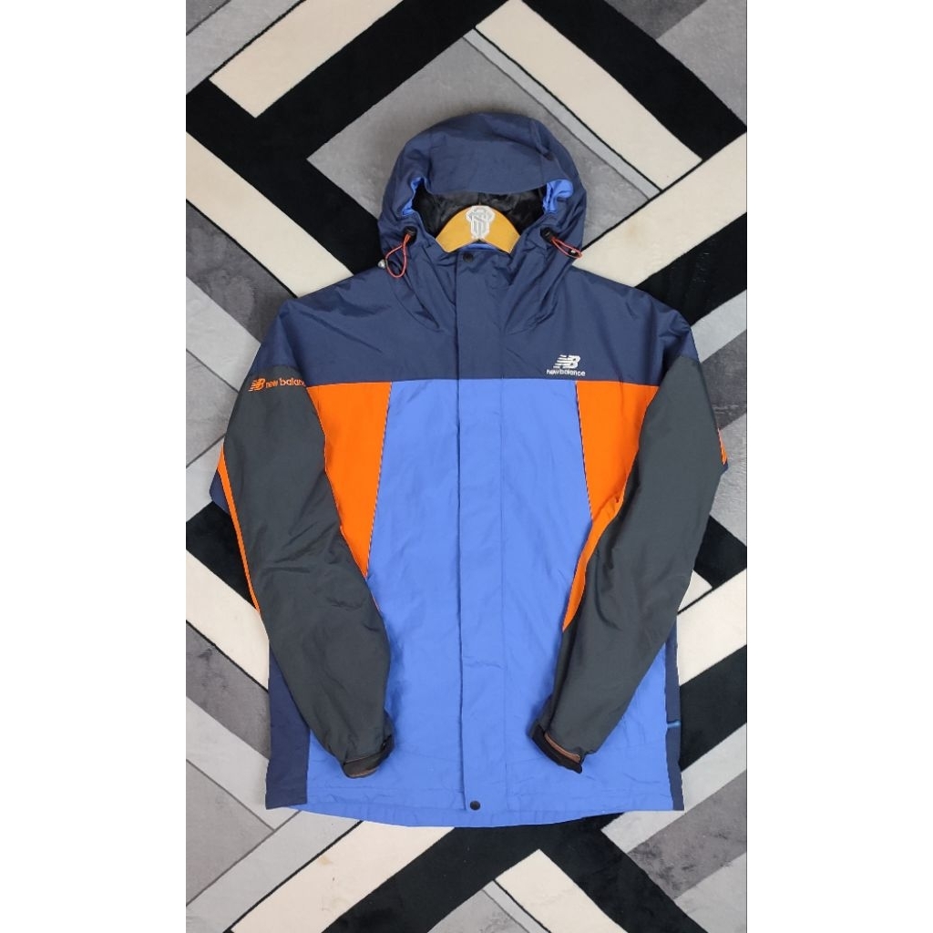 Jaket New Balance Outdoor