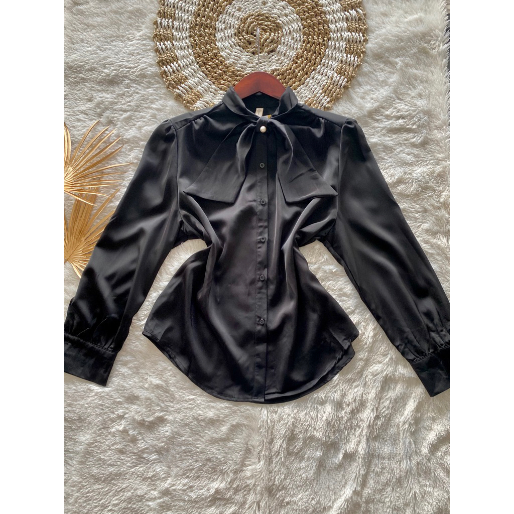 KEMEJA SATIN XINGLONG PITA