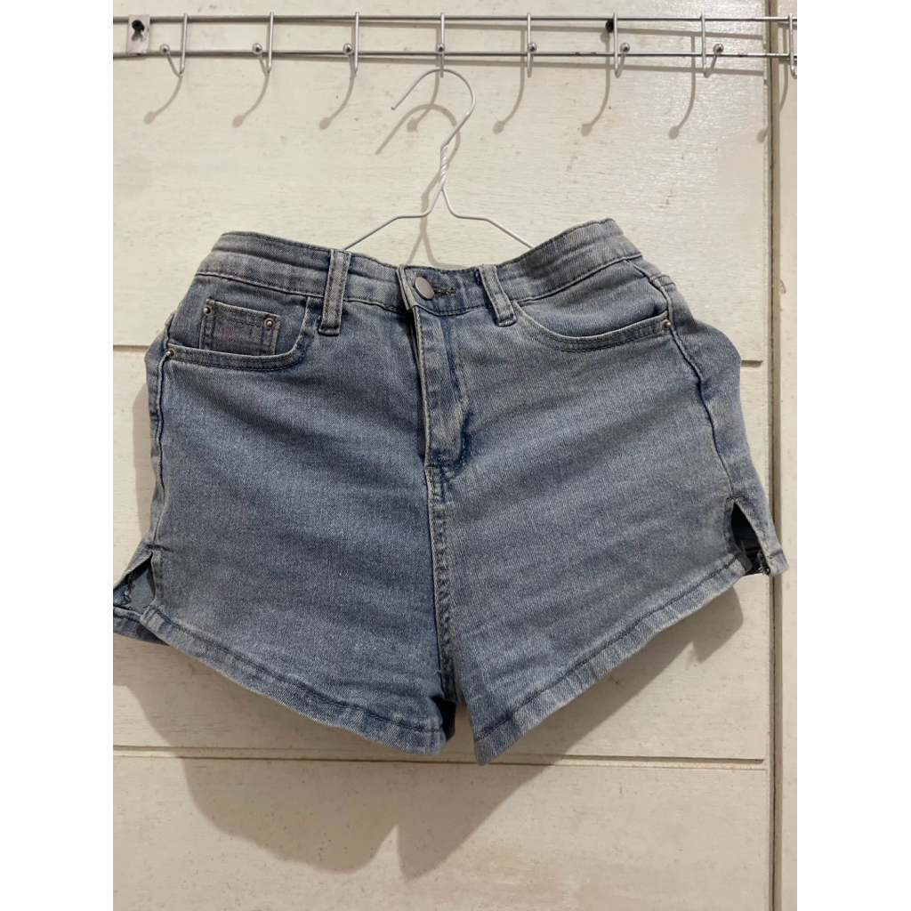 Preloved Celana Pendek Wanita Korea Style Short Jeans Fashion