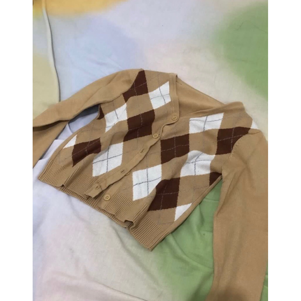 argyle cardigan