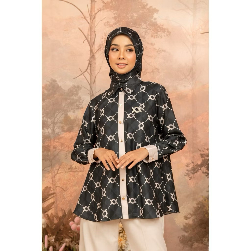 NEW Wearing Klamby Monogram Calya Shirt Sable(Hitam) M with box