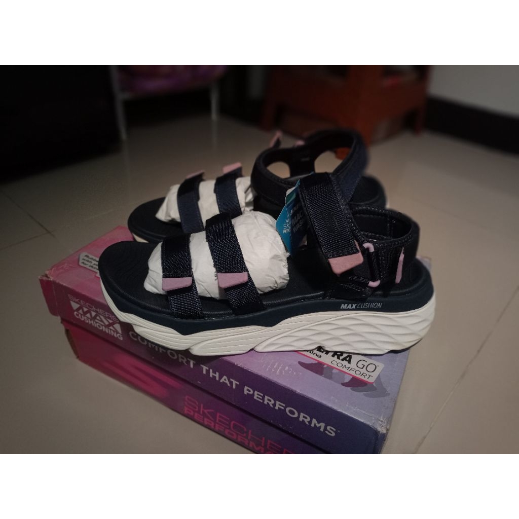 Skechers sandal wanita ULTRA GOnavy
