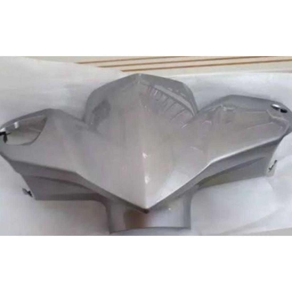 Cover batok depan vario tehno 110 karbu warna silver