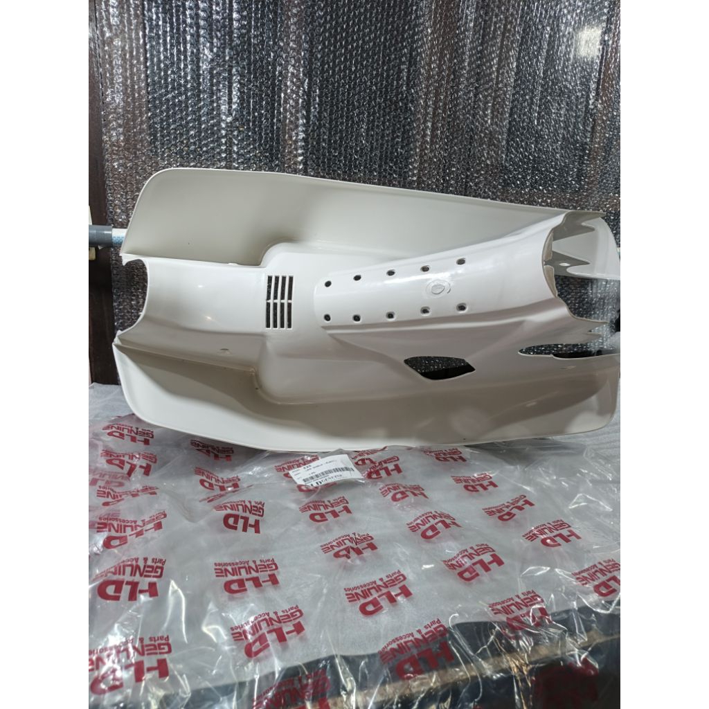 Sayap Luar Kap Angin Tebeng Putih Prima Honda EX5 Malaysia