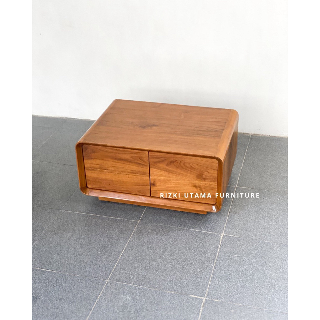 Meja Oval Kayu Jati Ruang Tamu / Meja Ruang Tamu Kayu Jati / Meja Ruang Tamu Coffe Table Ruang Tamu 