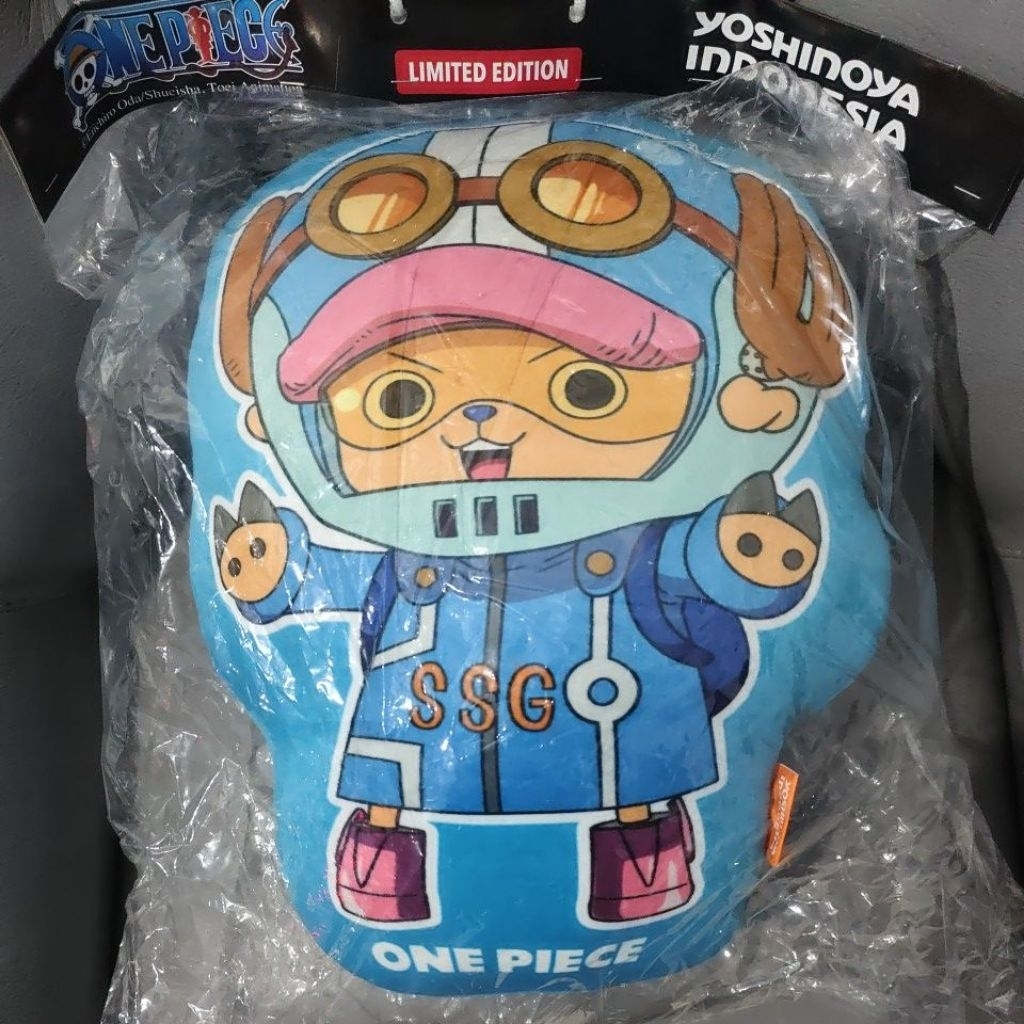 Bantal One Piece x Yoshinoya Chopper