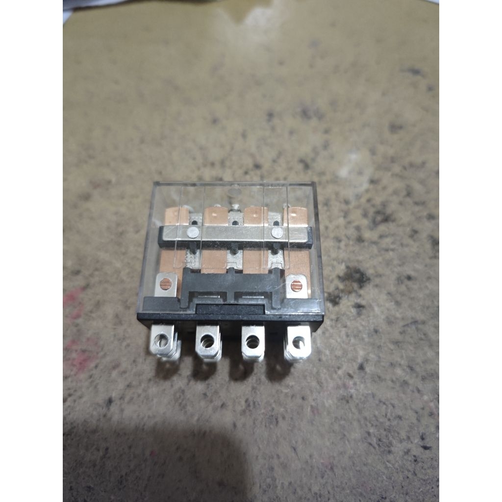 RELAY OMRON LY4N 24VDC/24 VDC