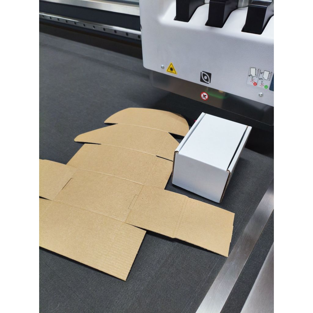 

kardussovenir13x8x8cm/kardussimple13x8x8/kardusbotolminum/karduspaking/kardusdiecut