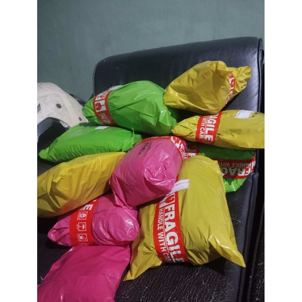 

paket pesanan kargo 3kg