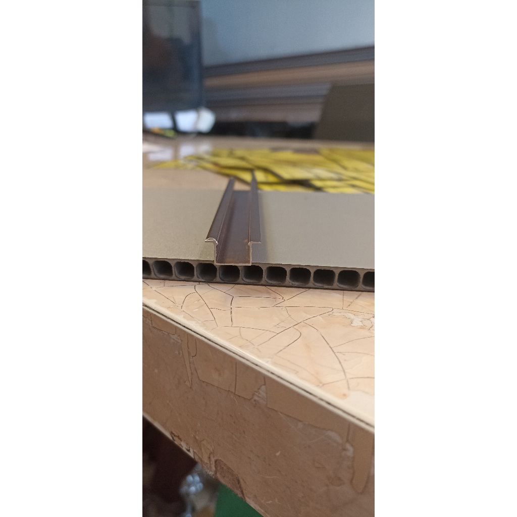 List Aluminium "U" Warna Rosegold