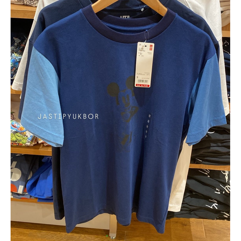 Uniqlo UT/Tshirt Mickey Mouse
