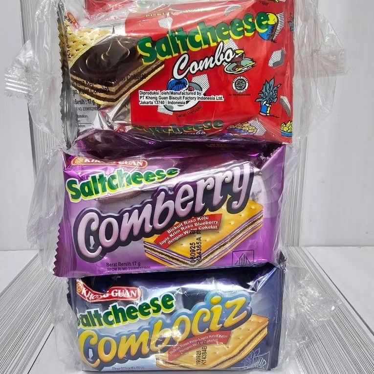 

KHONG GUAN Saltcheese Renceng isi 10 All Varian Rasa Biskuit Satuan @20gr