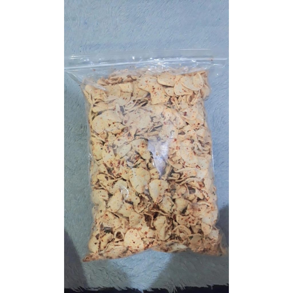 

BASRENG pedas DAUN JERUK level 1 500GR basreng pedas daun jeruk level 1