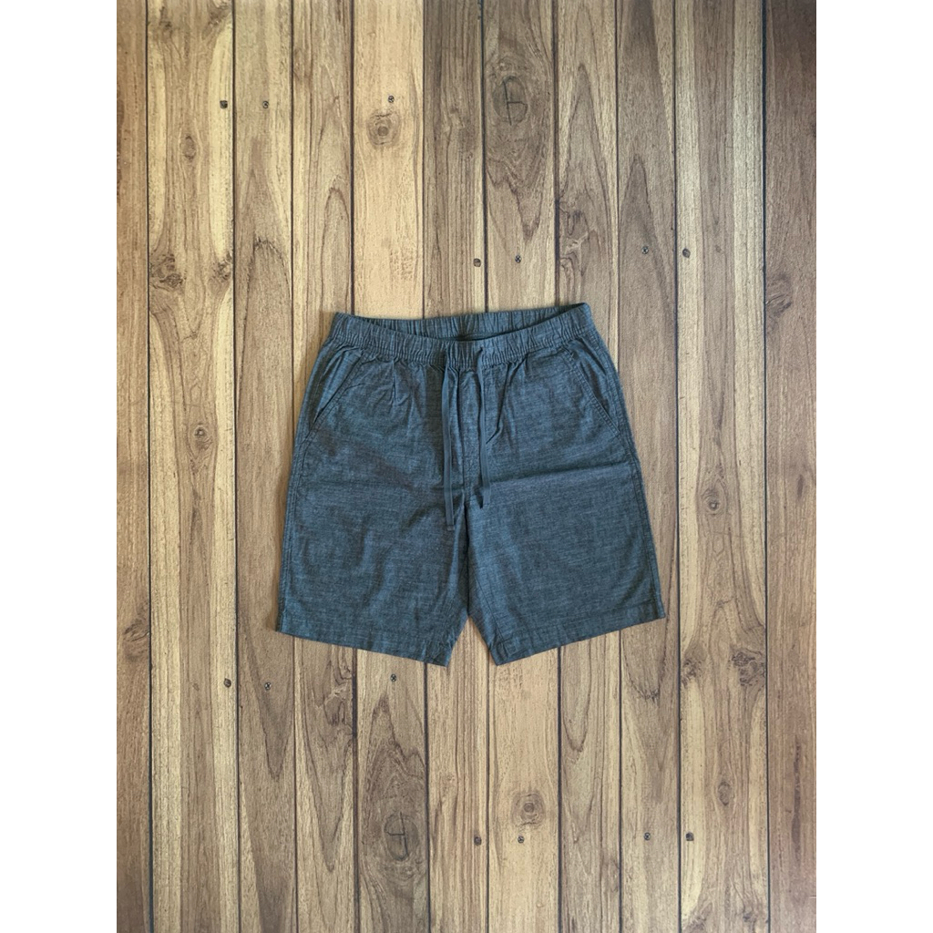 CELANA PENDEK TBJ NEARBY