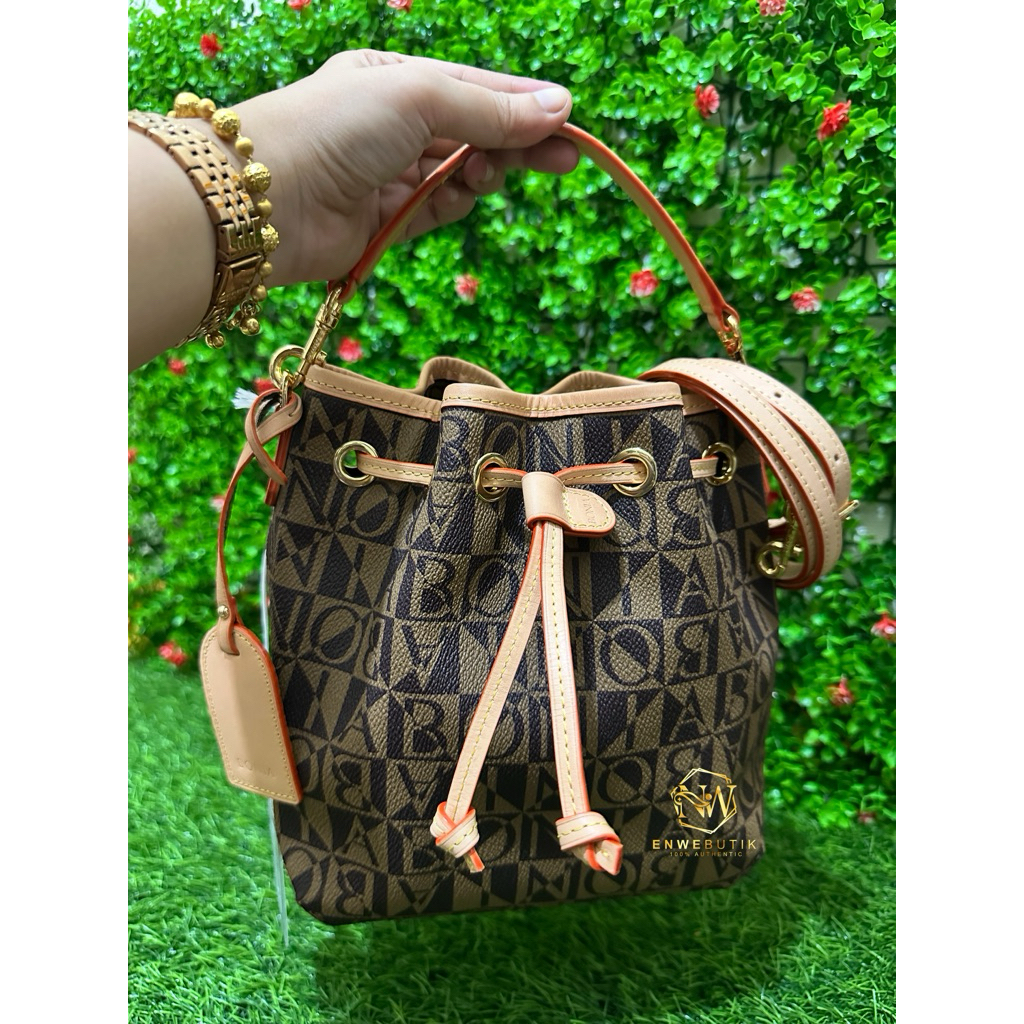 bonia serut size S monogram